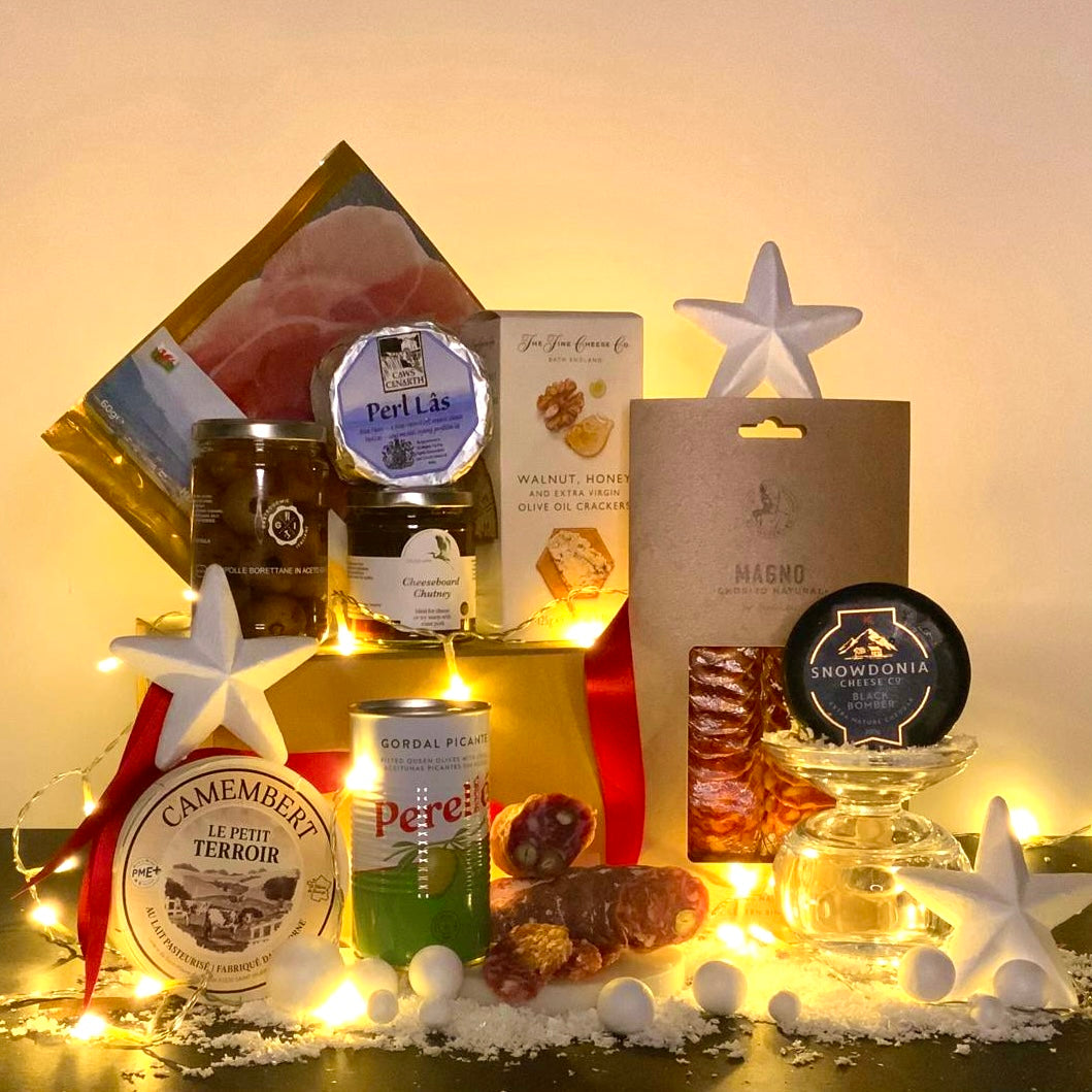 Cheese & Charcuterie Christmas Hamper Olives&Oils